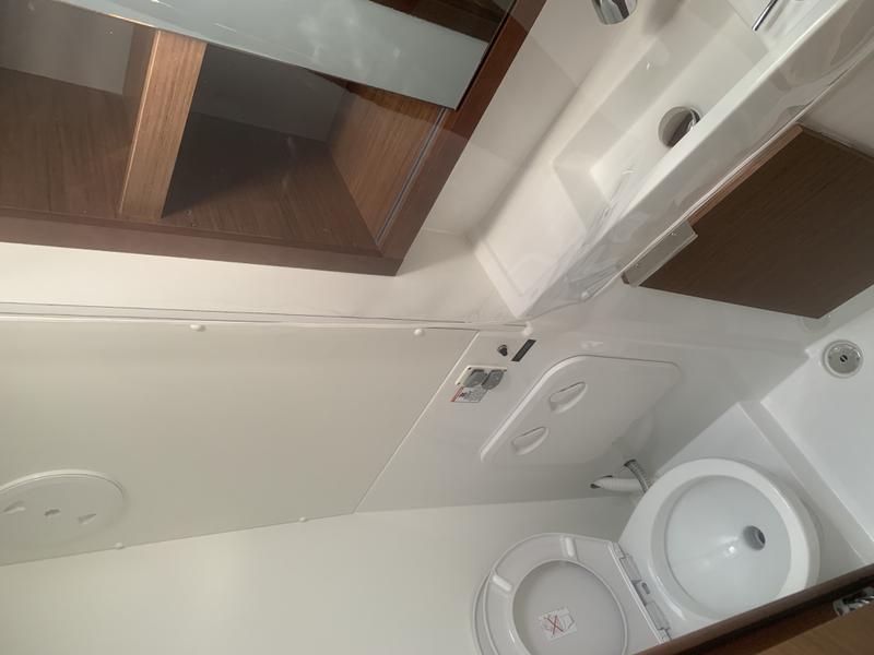 Book yachts online - catamaran - Lagoon 40 - Mascalzone Lametino - Comfort line - rent