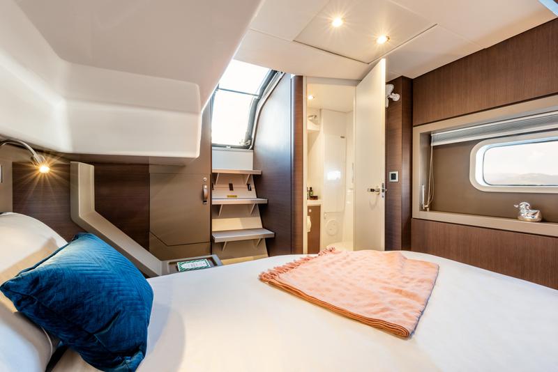 Book yachts online - catamaran - Bali 4.6 (Gen+A/C+WM) - Roma - Premium line - rent