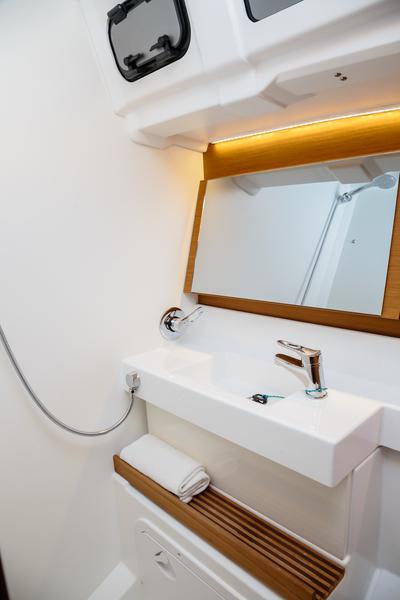 Book yachts online - sailboat - Sun Odyssey 490 - Chaos - Comfort line - rent