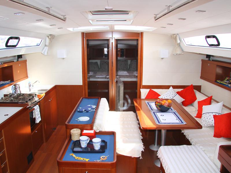 Book yachts online - sailboat - Beneteau Oceanis 50 - RHEA - rent