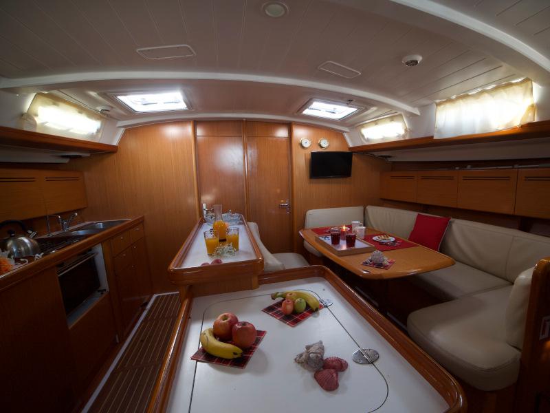 Book yachts online - sailboat - Cyclades 50.5 - Azzuro - rent