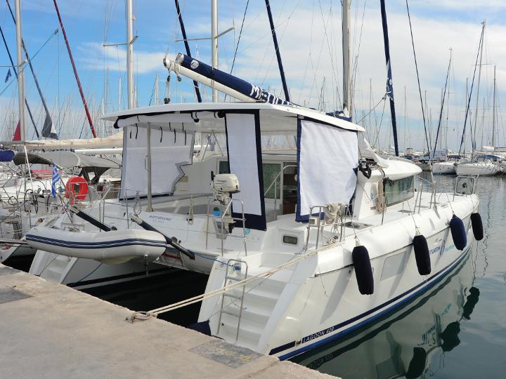 Book yachts online - catamaran - Lagoon 420 - Mediterraneo - rent