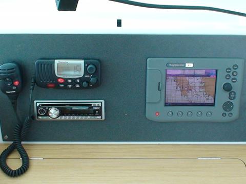 Book yachts online - catamaran - Lagoon 420 - Mediterraneo - rent