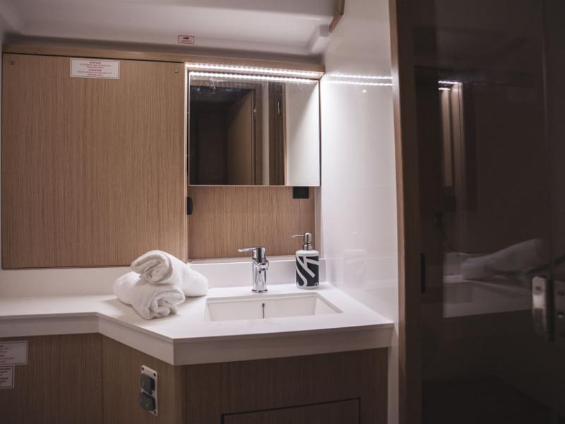 Book yachts online - sailboat - Bavaria Cruiser 57 (A/C, Generator, Watermaker) - JK - rent