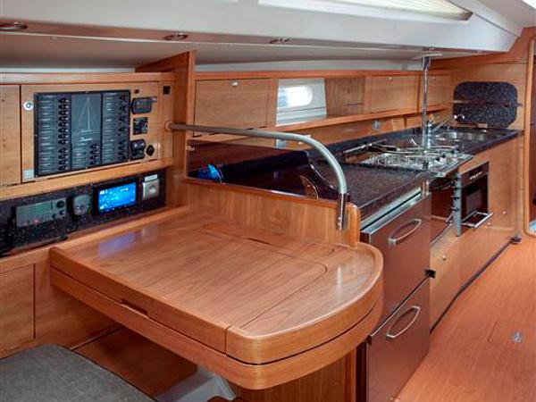 Book yachts online - sailboat - Delphia 47 - JAM SESSION - rent