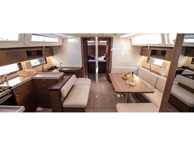 Book yachts online - sailboat - Oceanis 51.1 - THEODORA GEN.+A.C. - rent