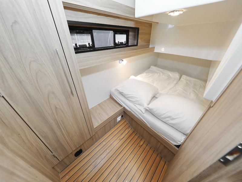 Book yachts online - motorboat - Futura 40 Grand Horizon - VESPUCCI - rent