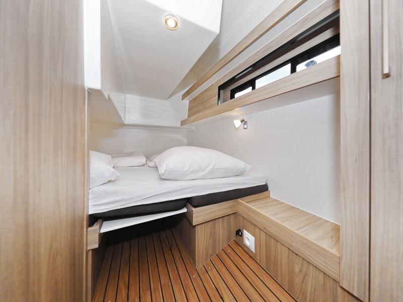 Book yachts online - motorboat - Futura 40 Grand Horizon - VESPUCCI - rent