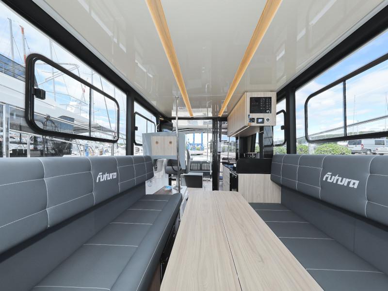 Book yachts online - motorboat - Futura 40 Grand Horizon - X COLUMBUS - rent