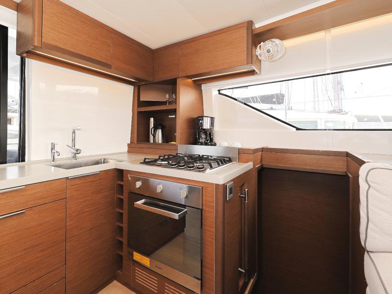 Book yachts online - catamaran - Lagoon 50 - 50 CENT Air Condition Generator Watermaker - rent