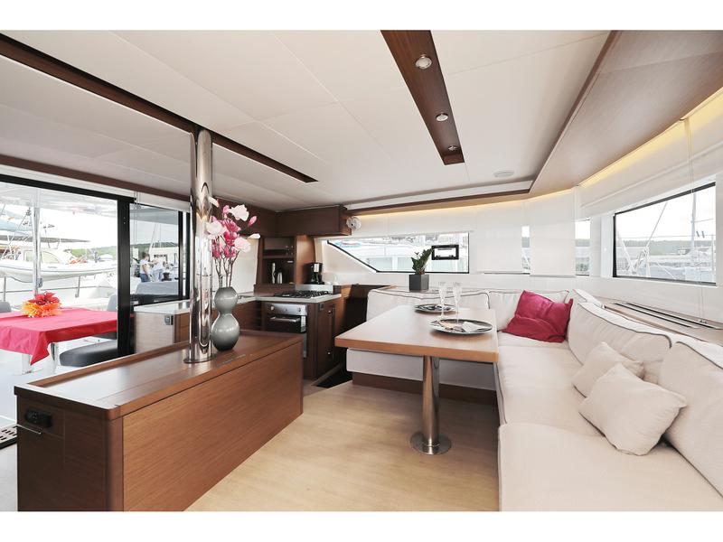 Book yachts online - catamaran - Lagoon 50 - 50 CENT Air Condition Generator Watermaker - rent