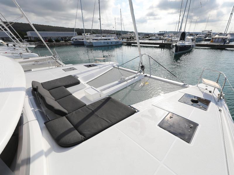 Book yachts online - catamaran - Lagoon 50 - 50 CENT Air Condition Generator Watermaker - rent