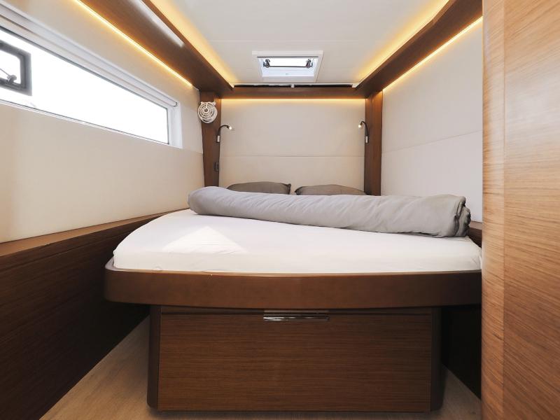 Book yachts online - catamaran - Lagoon 50 - 50 CENT Air Condition Generator Watermaker - rent