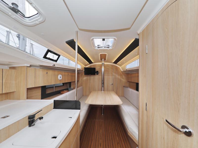 Book yachts online - sailboat - Cobra 38 - TEUTA  - rent