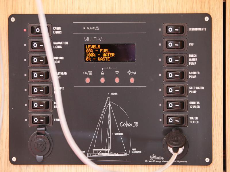 Book yachts online - sailboat - Cobra 38 - TEUTA  - rent