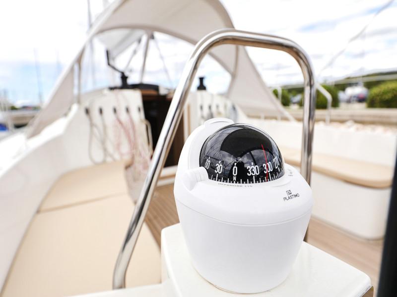 Book yachts online - sailboat - Cobra 38 - TEUTA  - rent