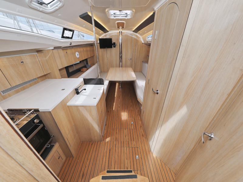 Book yachts online - sailboat - Cobra 38 - TEUTA  - rent