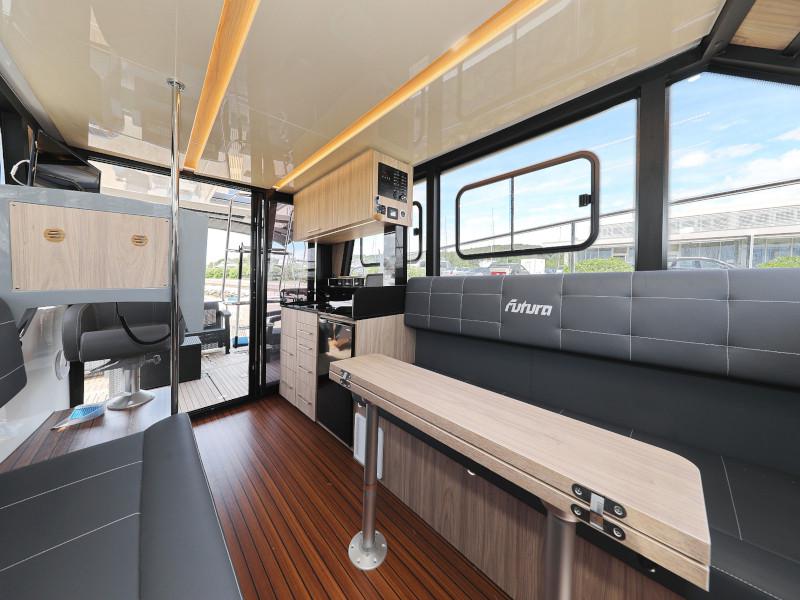 Book yachts online - motorboat - Futura 40 Grand Horizon - X MAGELLAN - rent