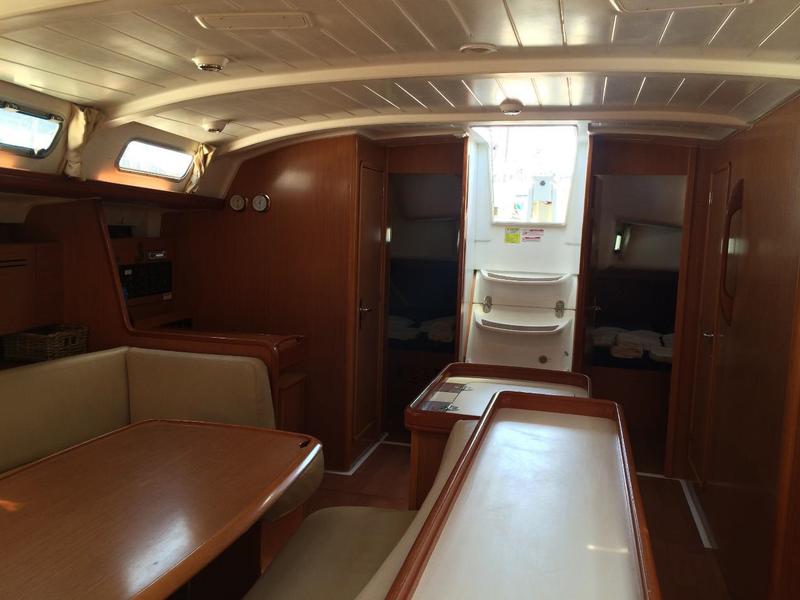 Book yachts online - sailboat - Cyclades 50.5 - MANNA+BowThruster - rent