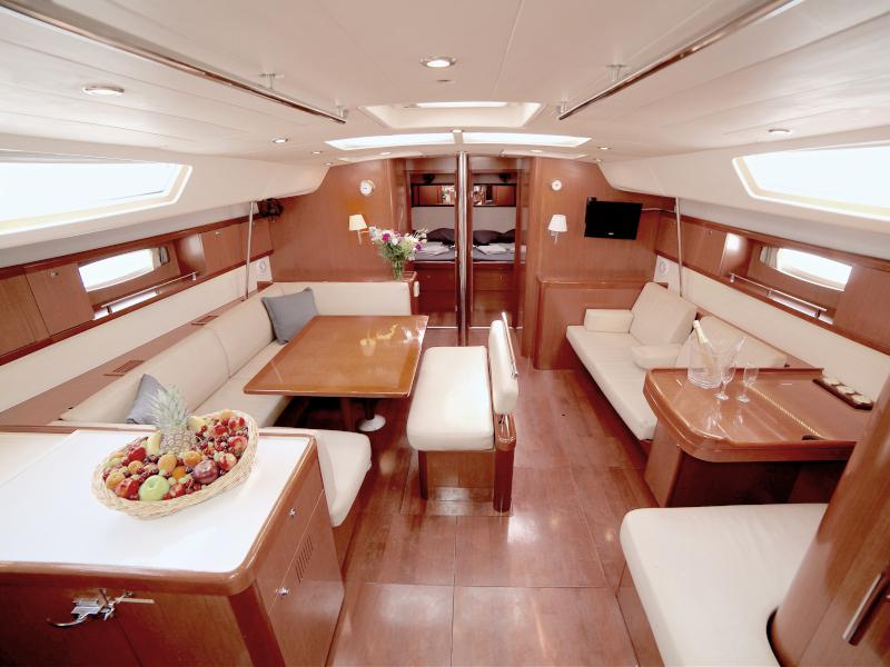 Book yachts online - sailboat - Oceanis 54 - Sail Antares - rent