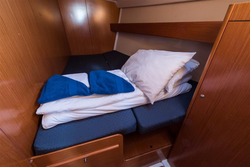 Book yachts online - sailboat - Cyclades 50.5 - LEA - rent