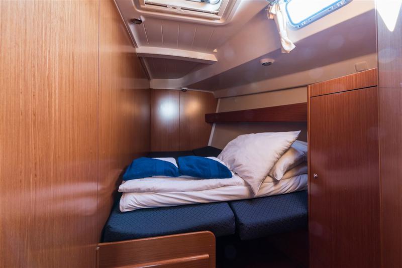 Book yachts online - sailboat - Cyclades 50.5 - LEA - rent