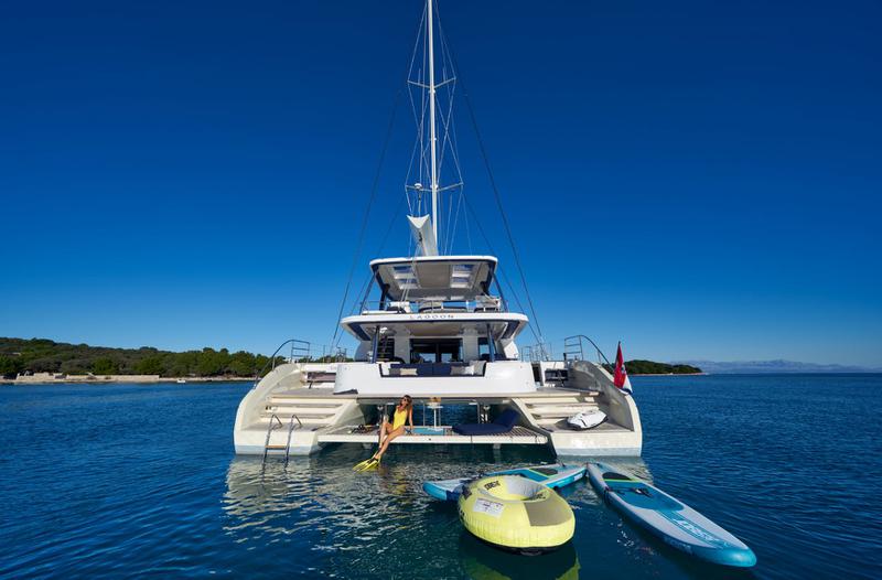 Book yachts online - catamaran - Lagoon Sixty 5 (2021) - AMADA MIA - rent
