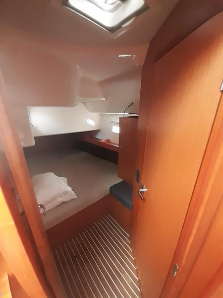 Book yachts online - sailboat - Bavaria Cruiser 46 - PENELOPE - rent