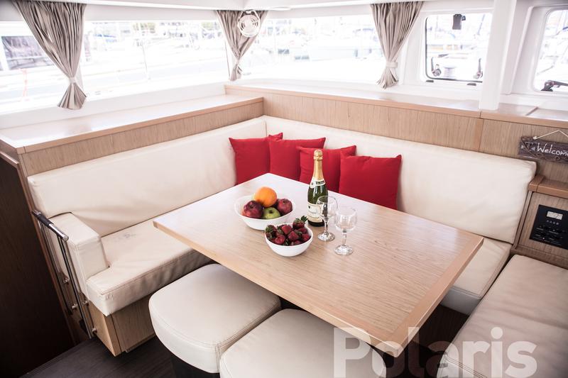 Book yachts online - catamaran - Lagoon 400 S2. - Vicky - rent
