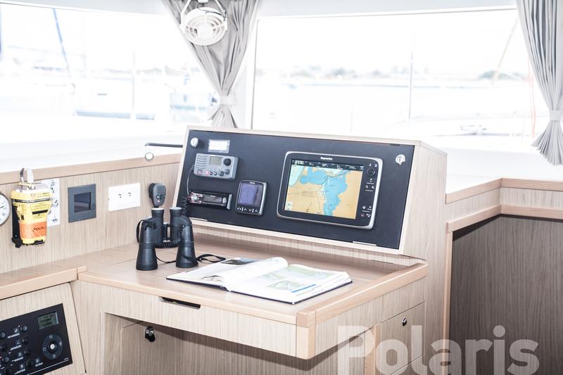 Book yachts online - catamaran - Lagoon 400 S2. - Vicky - rent