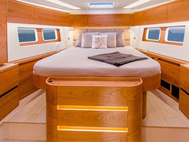 Book yachts online - sailboat - Hanse 588 - AMADEA (ONLY SKIPPERED) - rent