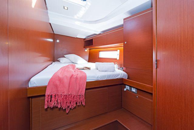 Book yachts online - sailboat - Oceanis 51.1 (4+1 cab) A/C &amp; GEN - MAMAKITA - rent