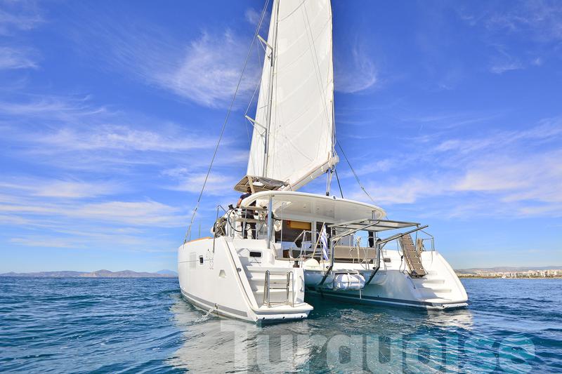 Book yachts online - catamaran - Lagoon 400 S2. - Turquoise - rent