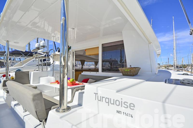 Book yachts online - catamaran - Lagoon 400 S2. - Turquoise - rent