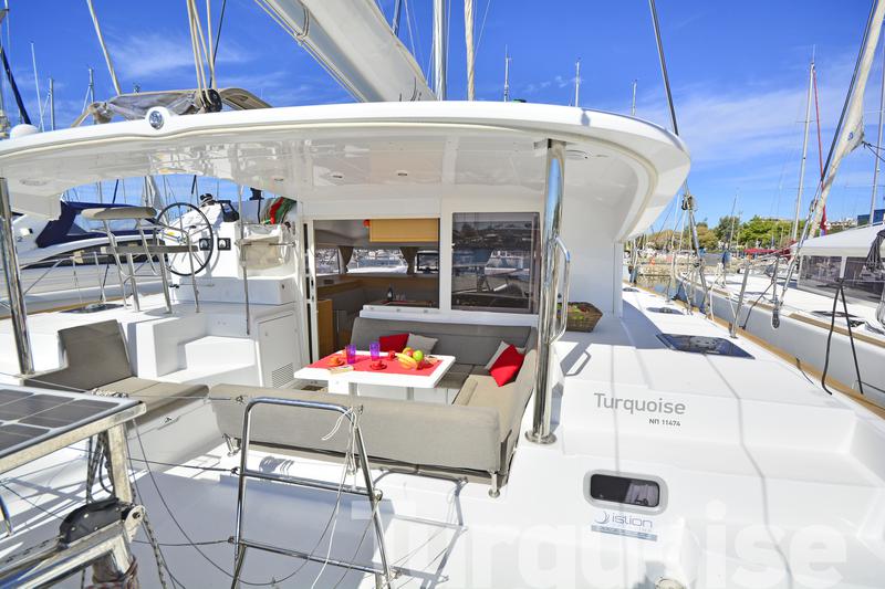 Book yachts online - catamaran - Lagoon 400 S2. - Turquoise - rent