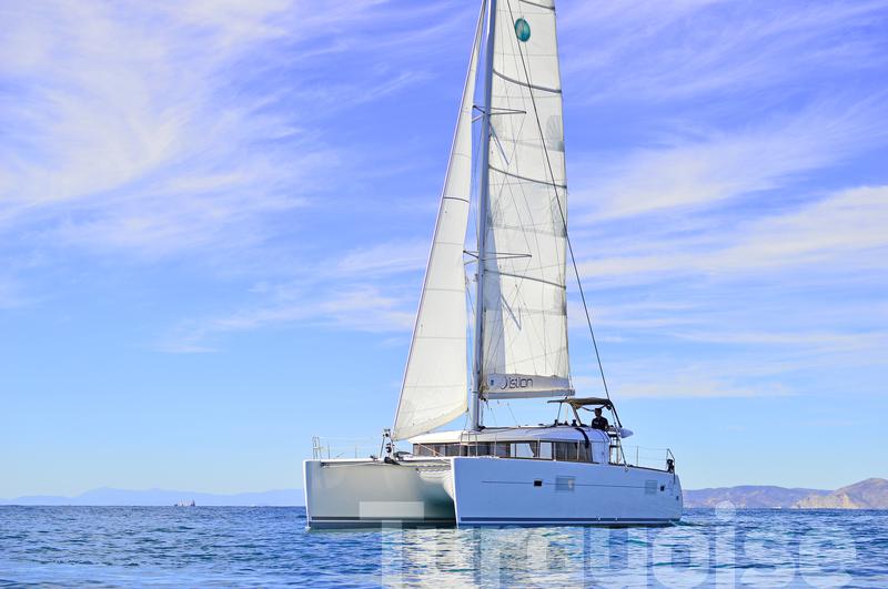 Book yachts online - catamaran - Lagoon 400 S2. - Turquoise - rent