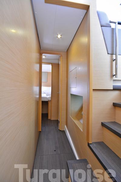 Book yachts online - catamaran - Lagoon 400 S2. - Turquoise - rent