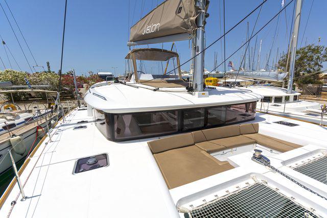 Book yachts online - catamaran - Lagoon 450  Fly A/C &amp; GEN &amp; WM - Buena Suerte - rent