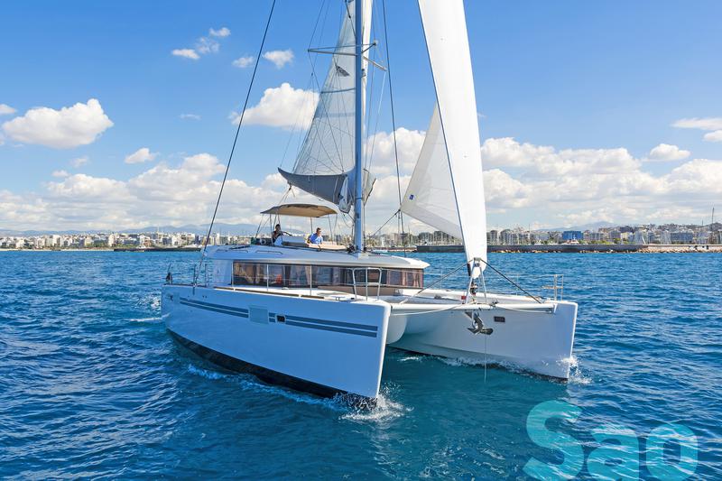 Book yachts online - catamaran - Lagoon 450 Fly A/C &amp; GEN - Sao - rent