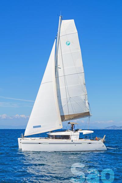Book yachts online - catamaran - Lagoon 450 Fly A/C &amp; GEN - Sao - rent