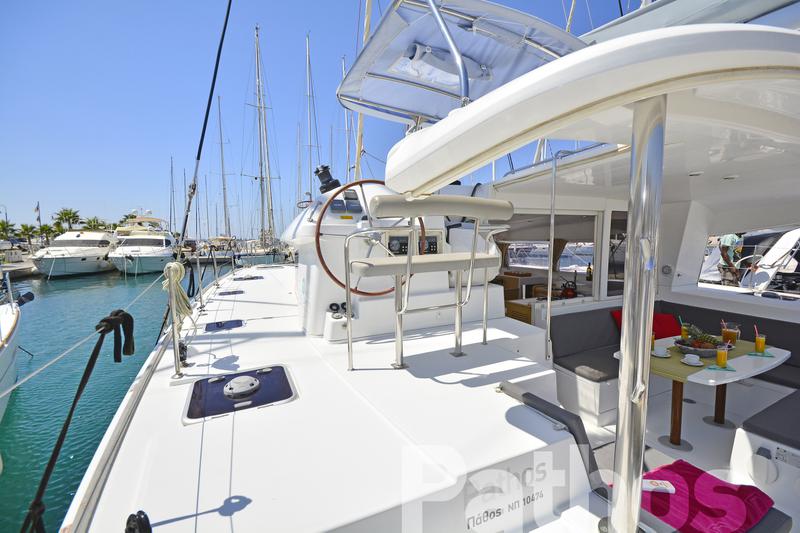 Book yachts online - catamaran - Lagoon 400. - Pathos - rent