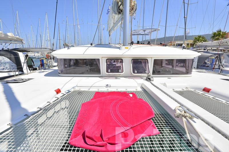 Book yachts online - catamaran - Lagoon 400. - Pathos - rent
