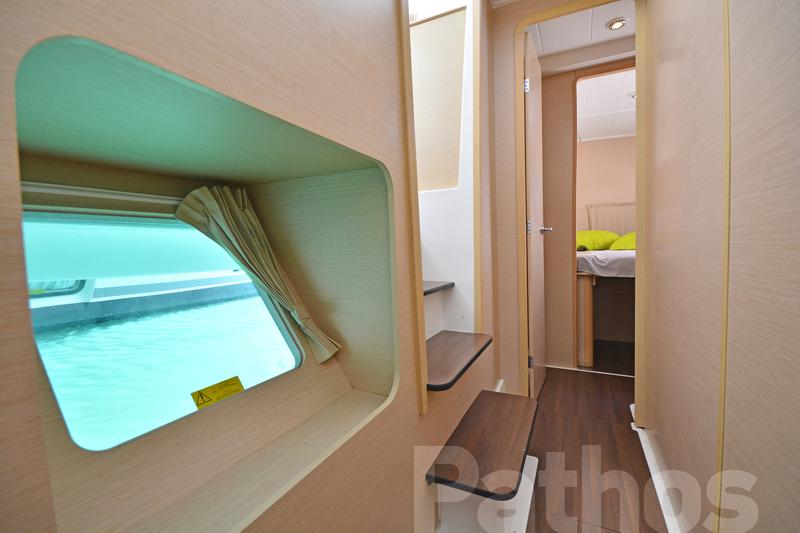 Book yachts online - catamaran - Lagoon 400. - Pathos - rent