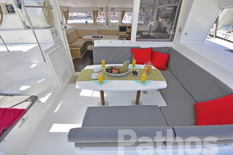 Book yachts online - catamaran - Lagoon 400. - Pathos - rent