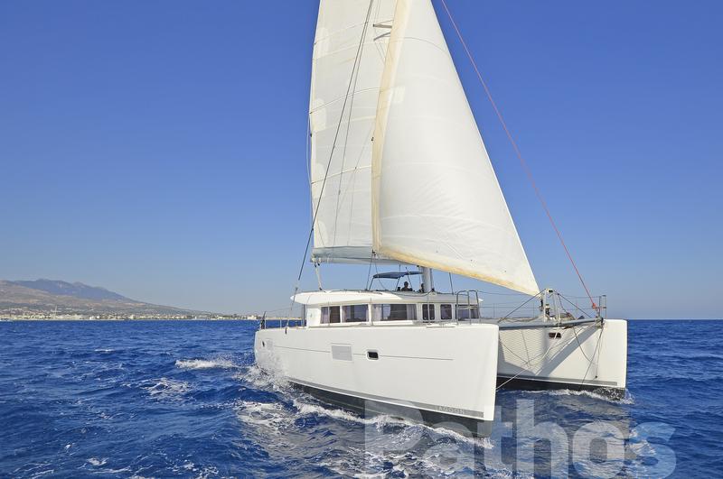 Book yachts online - catamaran - Lagoon 400. - Pathos - rent