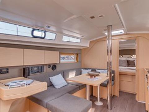 Book yachts online - sailboat - Beneteau - Oceanis 38 - Audacious D - rent
