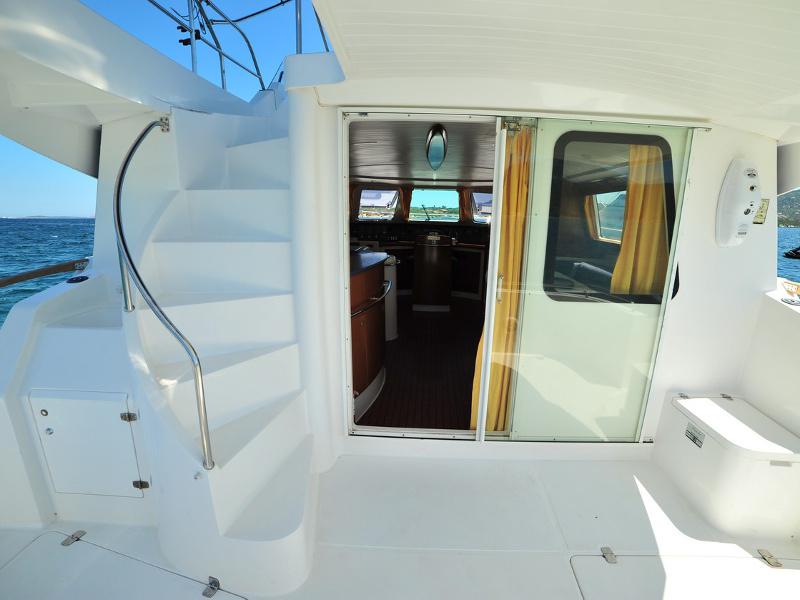 Book yachts online - motorboat - Maryland 37 - Northern Lights - rent