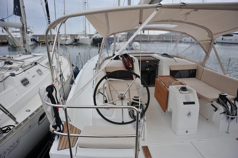 Book yachts online - sailboat - Sun Odyssey 440 - Sultana Rosa - rent