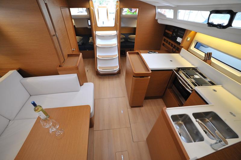 Book yachts online - sailboat - Sun Odyssey 440 - Sultana Rosa - rent