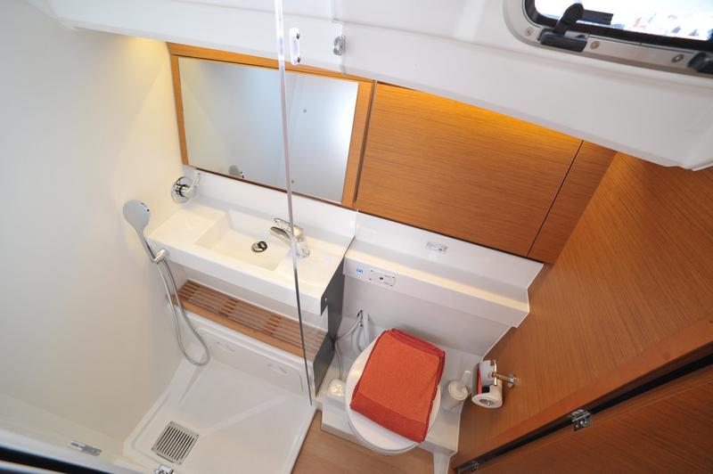 Book yachts online - sailboat - Sun Odyssey 440 - Sultana Rosa - rent